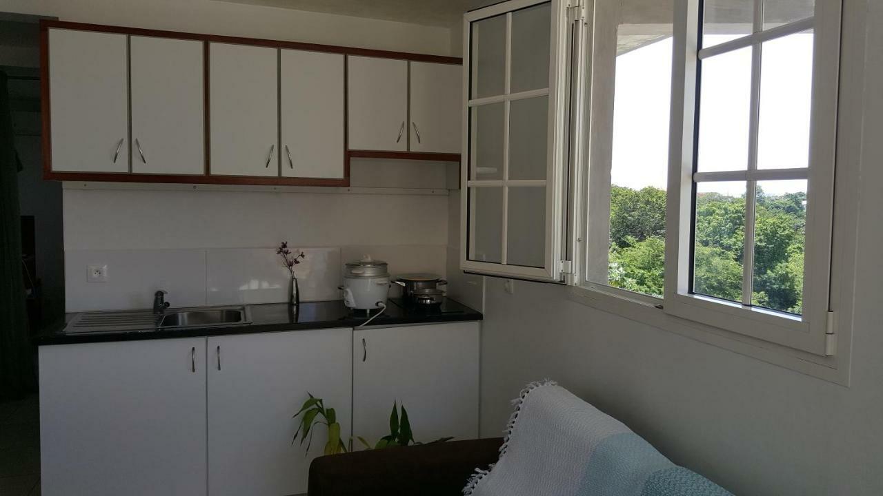 Studio Pleine Nature Les Abymes Exterior photo
