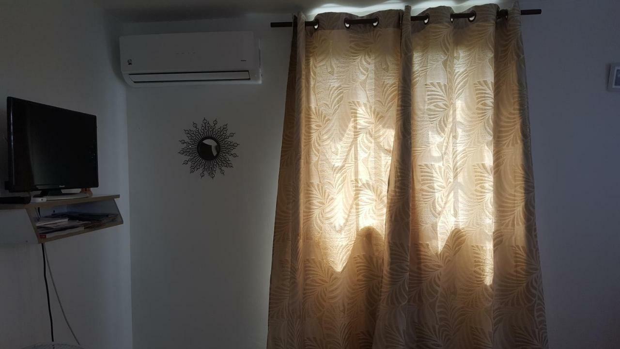 Studio Pleine Nature Les Abymes Exterior photo